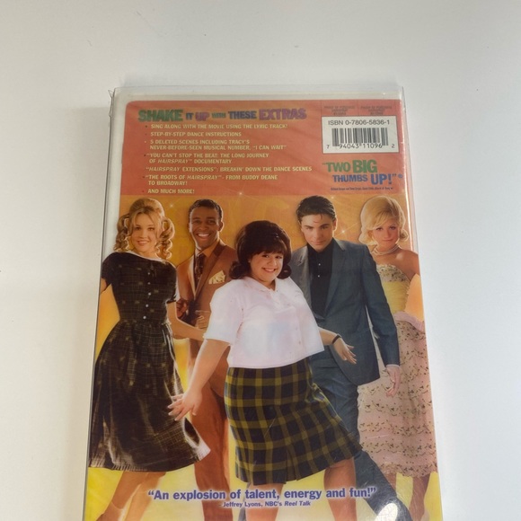 🎉HP 🎉  Hairspray 2- Disc Shake & Shimmy Edition - Picture 2 of 9
